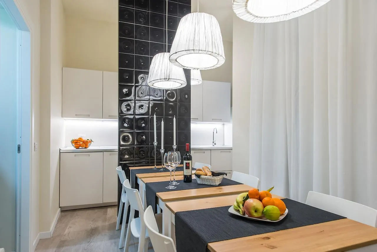 Luxuryenne Hotel Cagliari Guest house