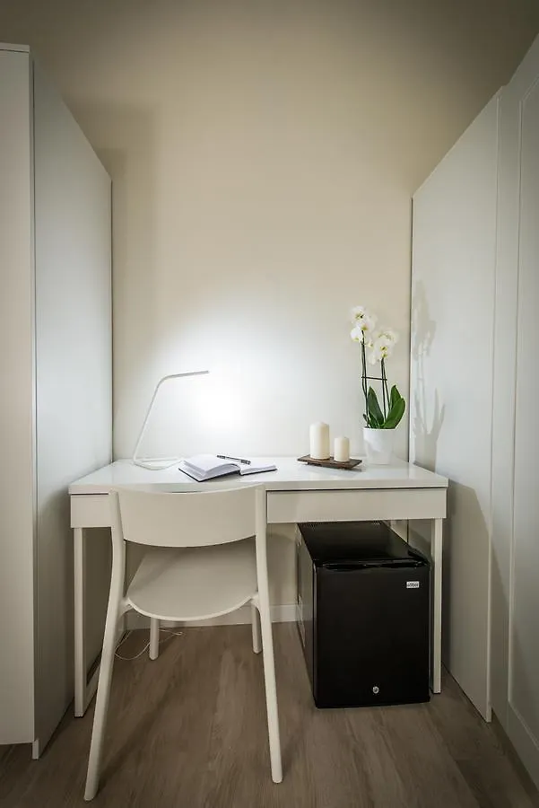 Luxuryenne Hotel Cagliari 0*,  Italy