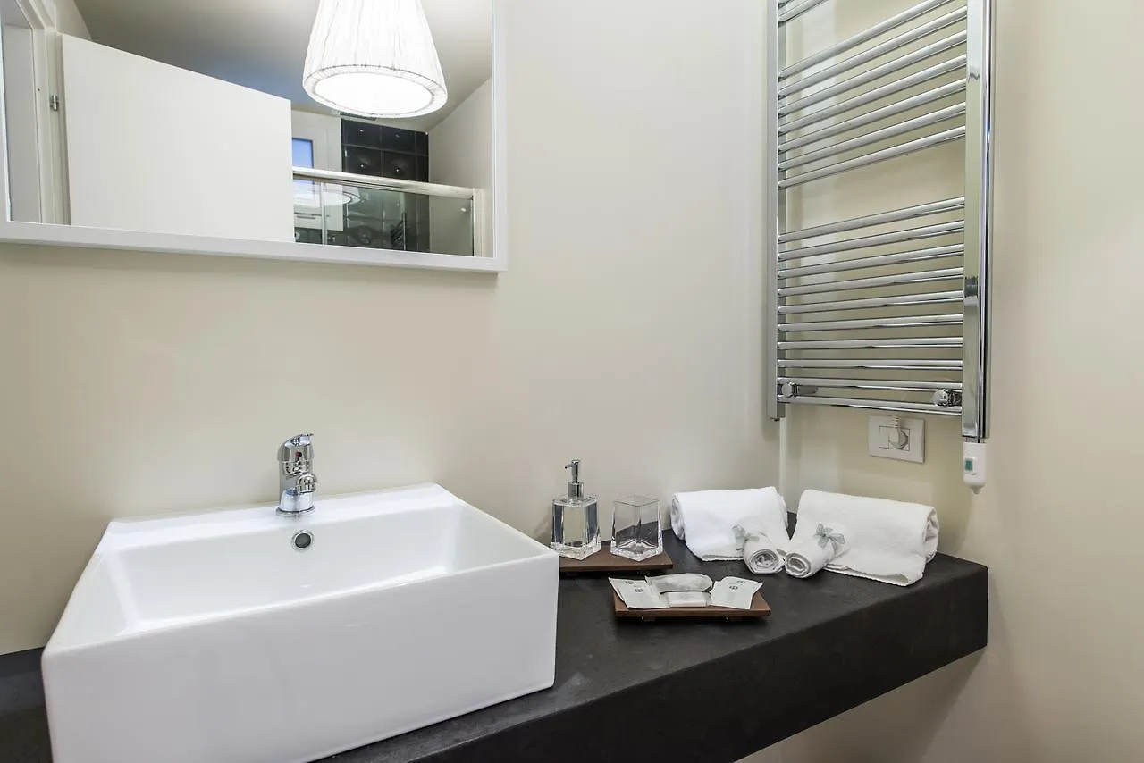 Luxuryenne Hotel Cagliari Guest house